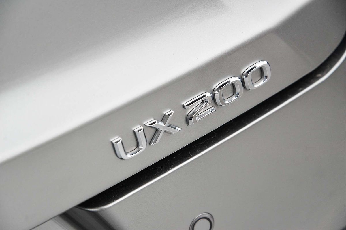 2022 Lexus UX UX200 Luxury MZAA10R