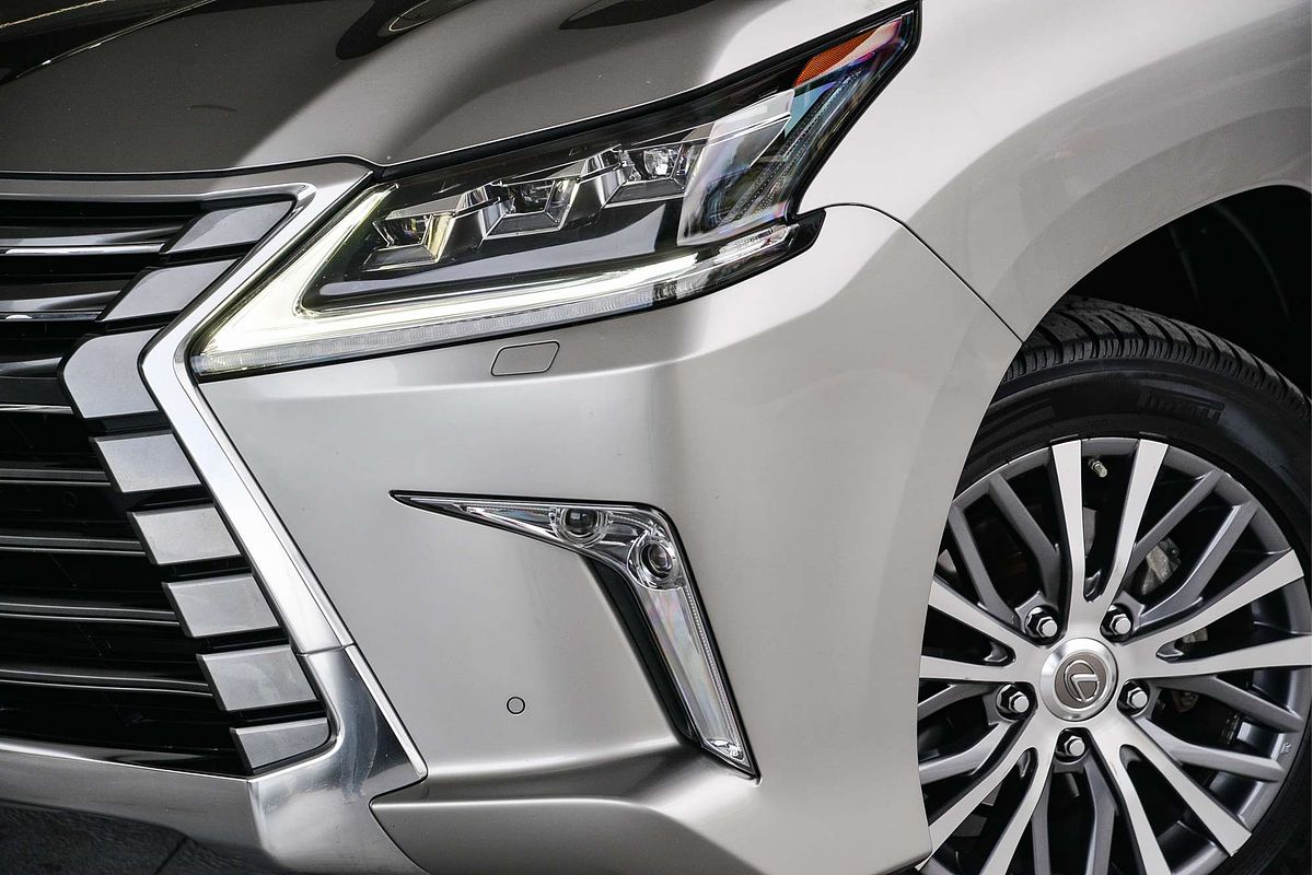 2021 Lexus LX LX450d VDJ201R