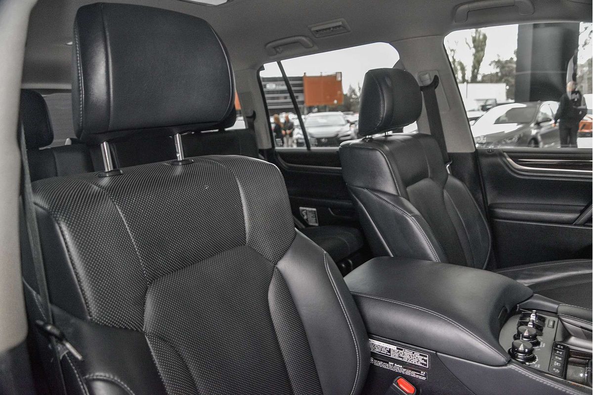 2021 Lexus LX LX450d VDJ201R
