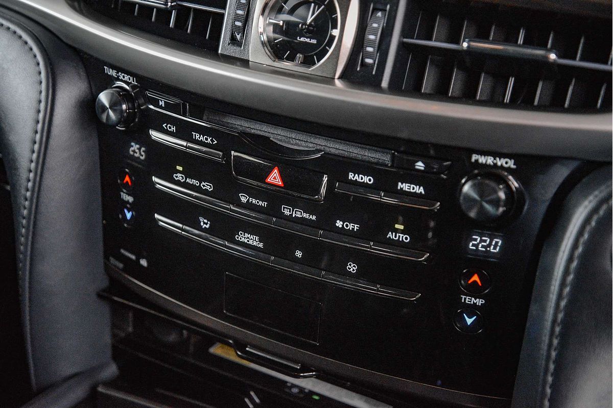 2021 Lexus LX LX450d VDJ201R