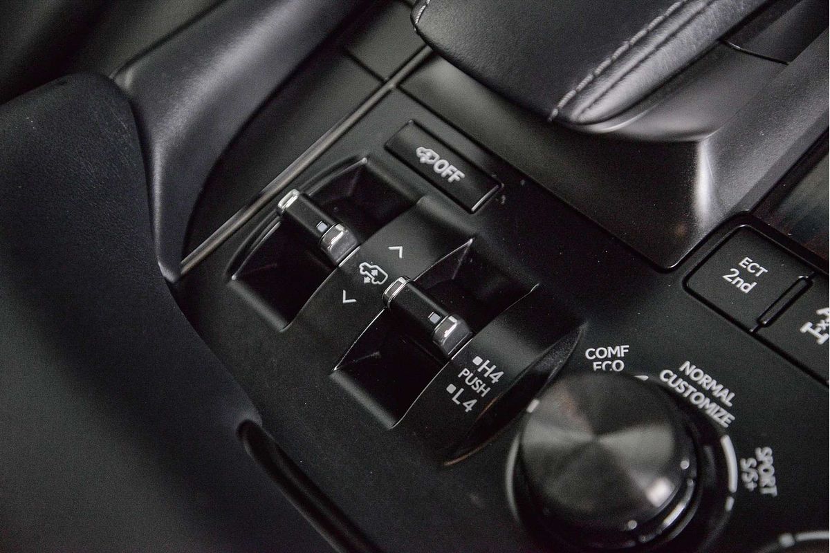 2021 Lexus LX LX450d VDJ201R