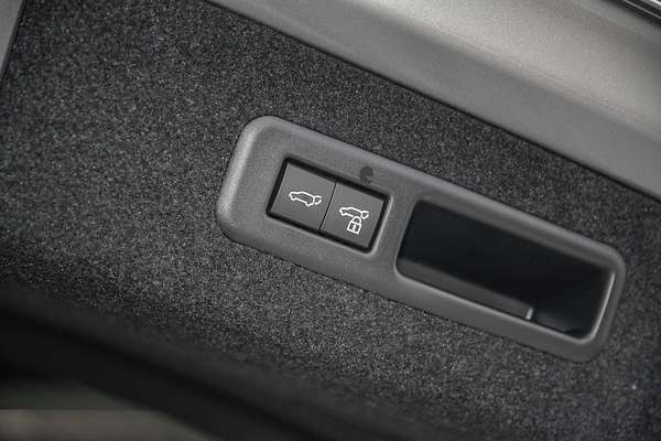 2022 Lexus RX RX350L Luxury GGL26R