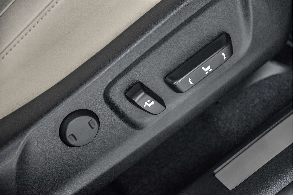 2022 Lexus RX RX350L Luxury GGL26R