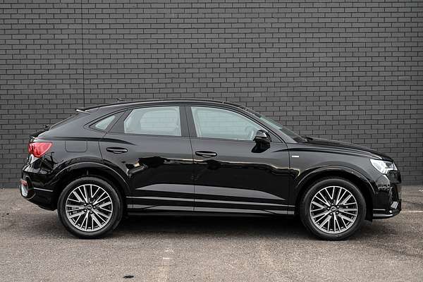 2022 Audi Q3 35 TFSI S line F3