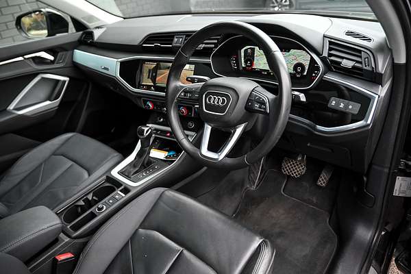 2022 Audi Q3 35 TFSI S line F3