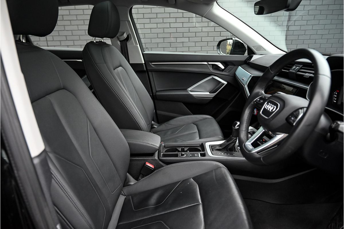 2022 Audi Q3 35 TFSI S line F3