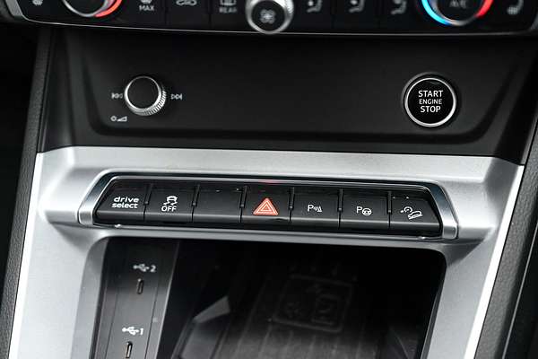 2022 Audi Q3 35 TFSI S line F3