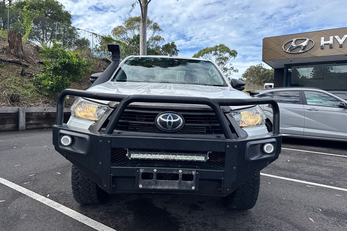 2021 Toyota Hilux SR GUN126R 4X4
