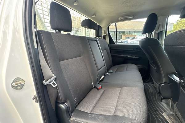 2021 Toyota Hilux SR GUN126R 4X4