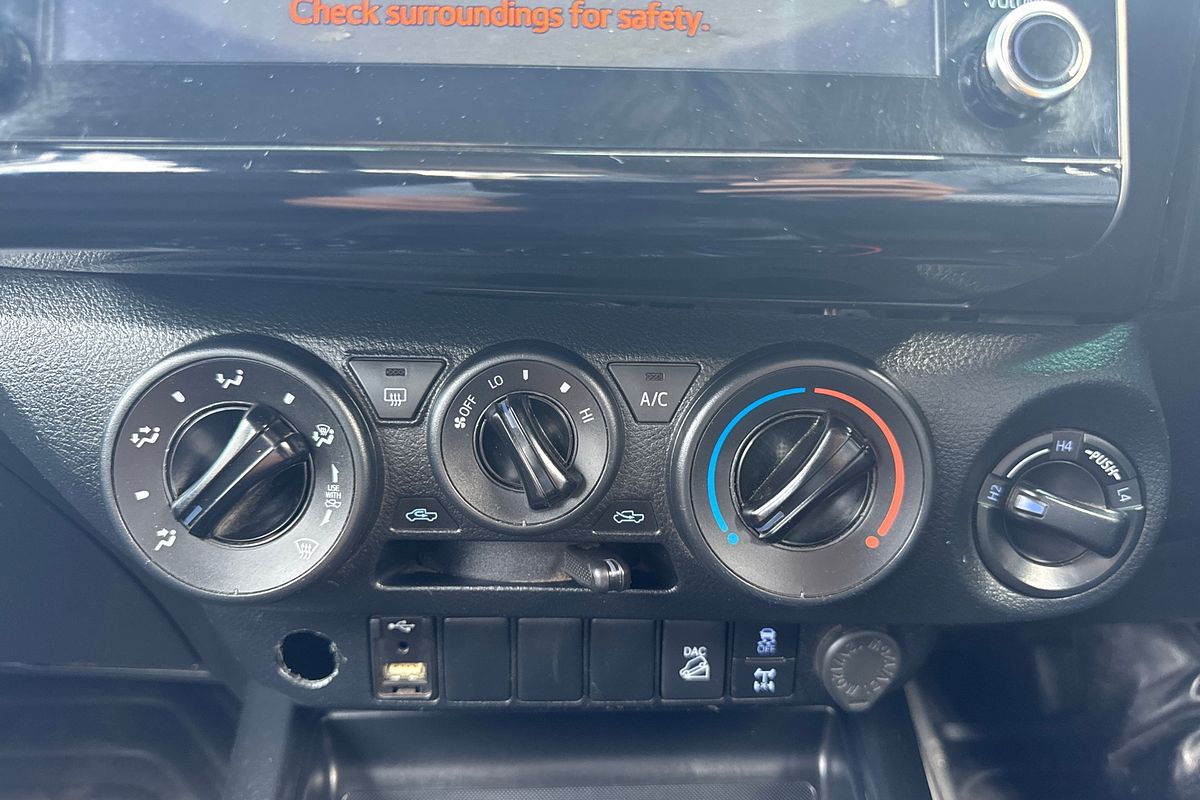 2021 Toyota Hilux SR GUN126R 4X4