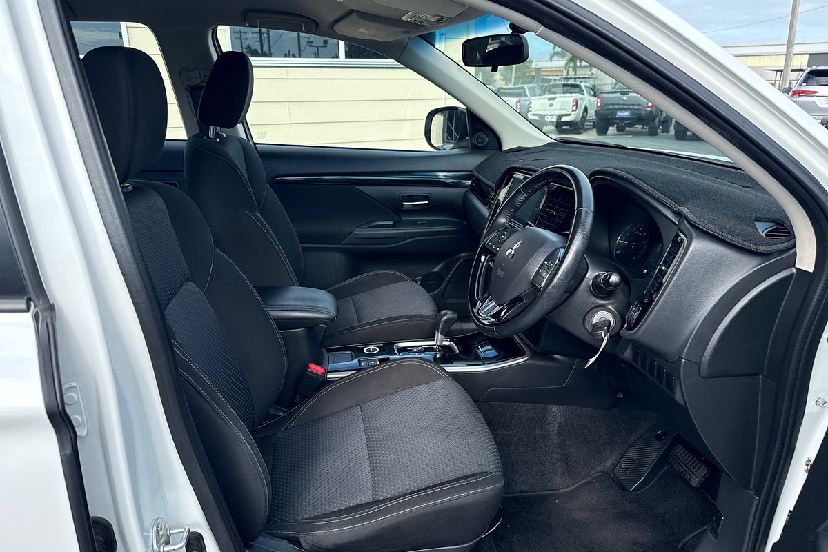 2019 Mitsubishi Outlander ES ZL