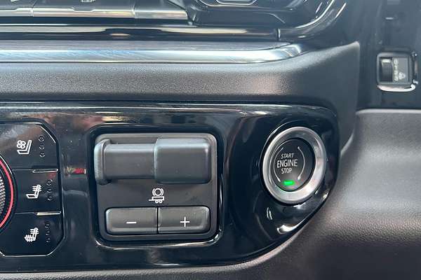 2025 Chevrolet Silverado 1500 LTZ Premium W/Tech Pack T1 4X4