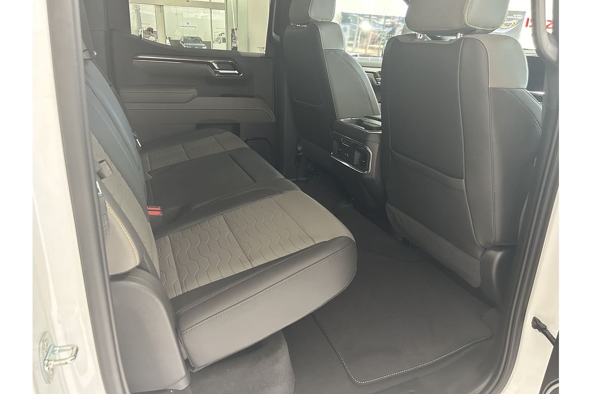 2025 Chevrolet Silverado 1500 ZR2 W/Tech Pack T1 4X4