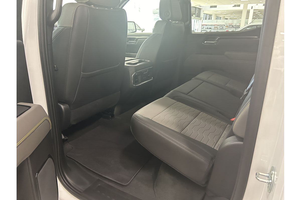 2025 Chevrolet Silverado 1500 ZR2 W/Tech Pack T1 4X4