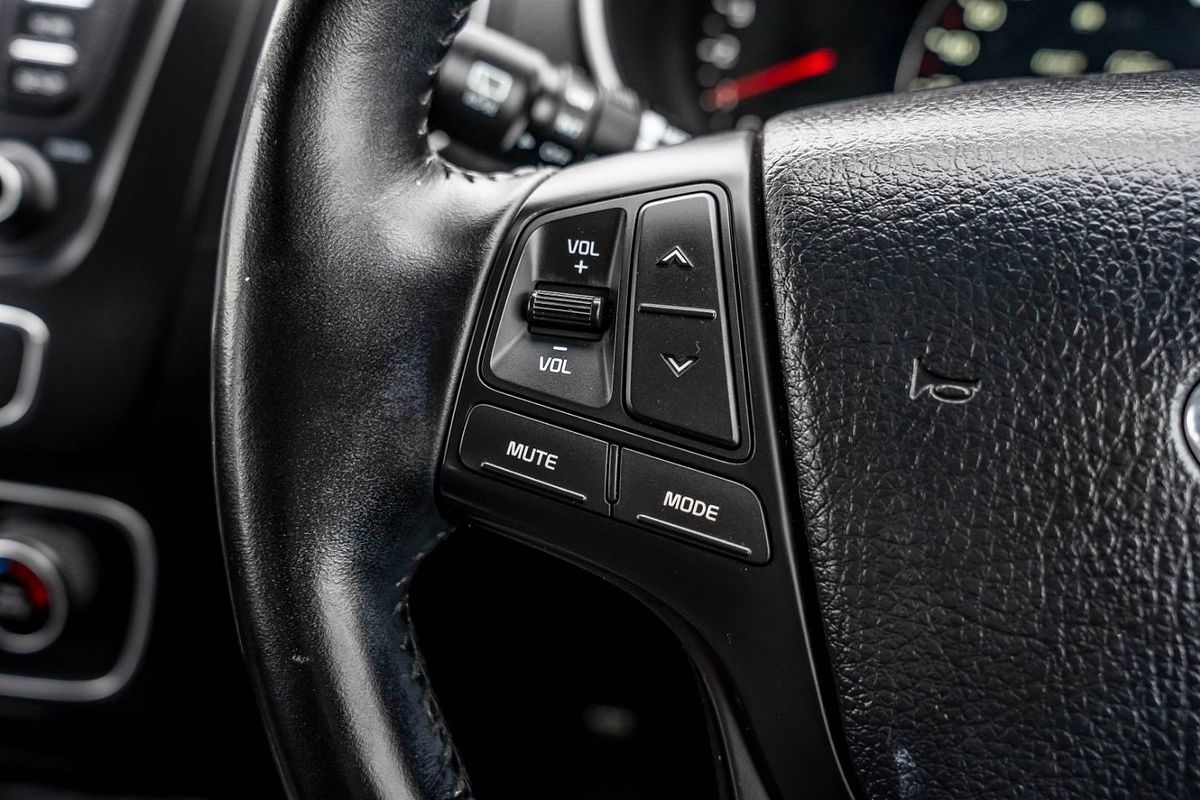 2014 Kia Sorento SLi XM