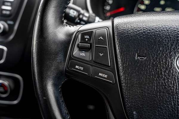 2014 Kia Sorento SLi XM
