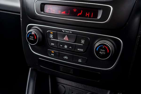 2014 Kia Sorento SLi XM