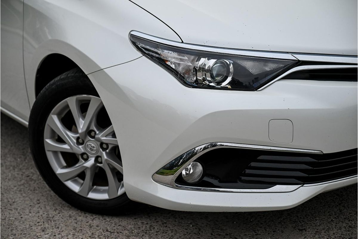 2016 Toyota Corolla Ascent Sport ZRE182R