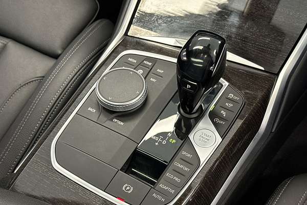 2020 BMW 3 Series 330i M Sport G20