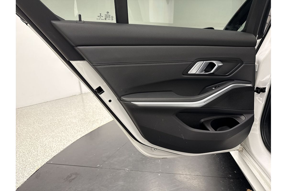 2020 BMW 3 Series 330i M Sport G20