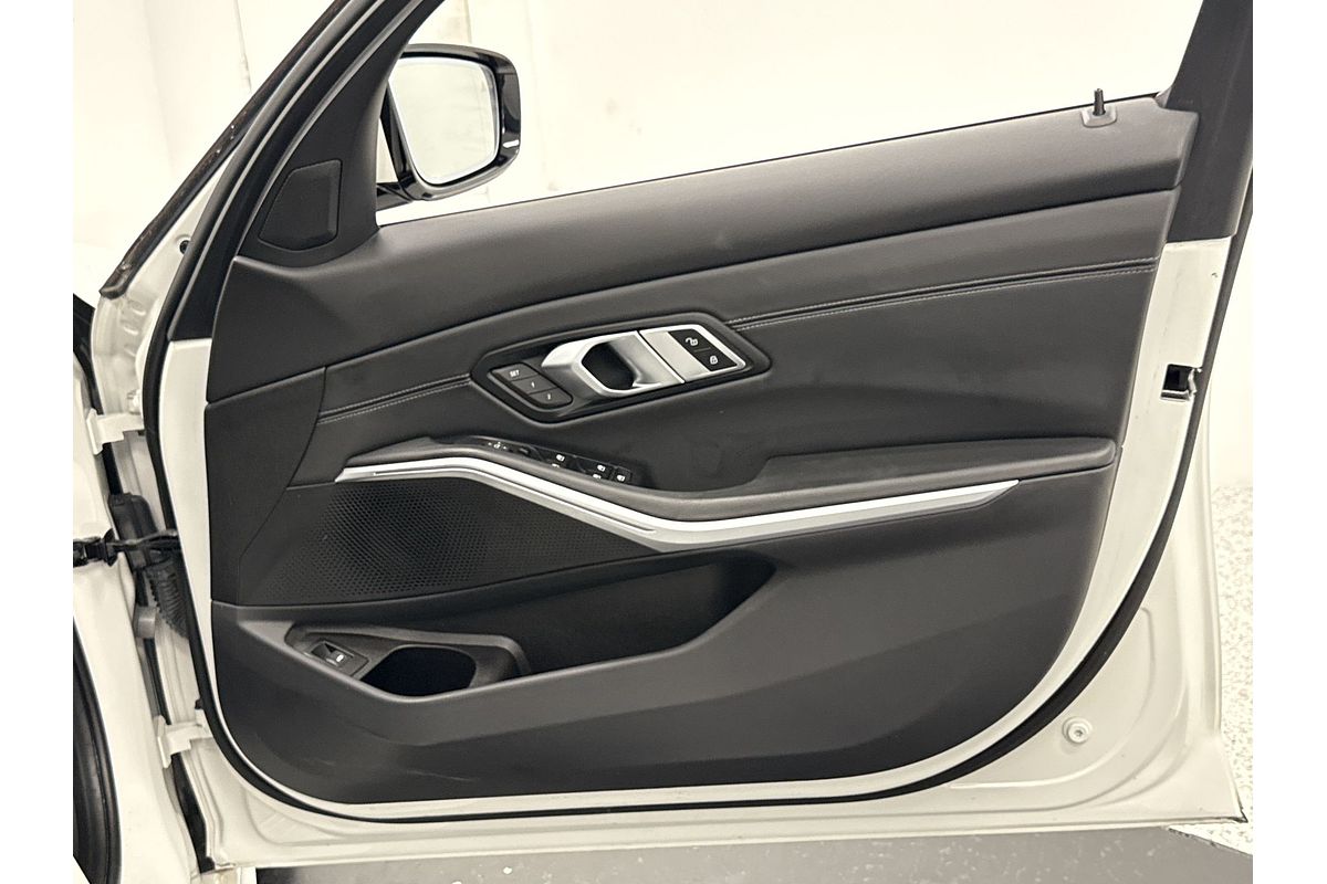 2020 BMW 3 Series 330i M Sport G20