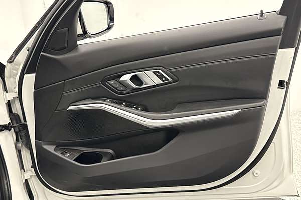 2020 BMW 3 Series 330i M Sport G20