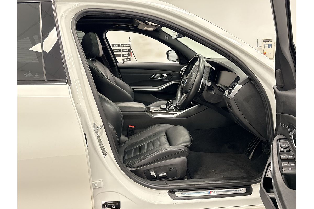 2020 BMW 3 Series 330i M Sport G20