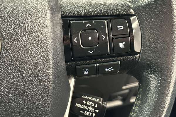 2020 Toyota Hilux SR5 GUN126R 4X4
