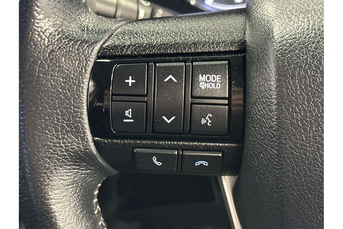2020 Toyota Hilux SR5 GUN126R 4X4