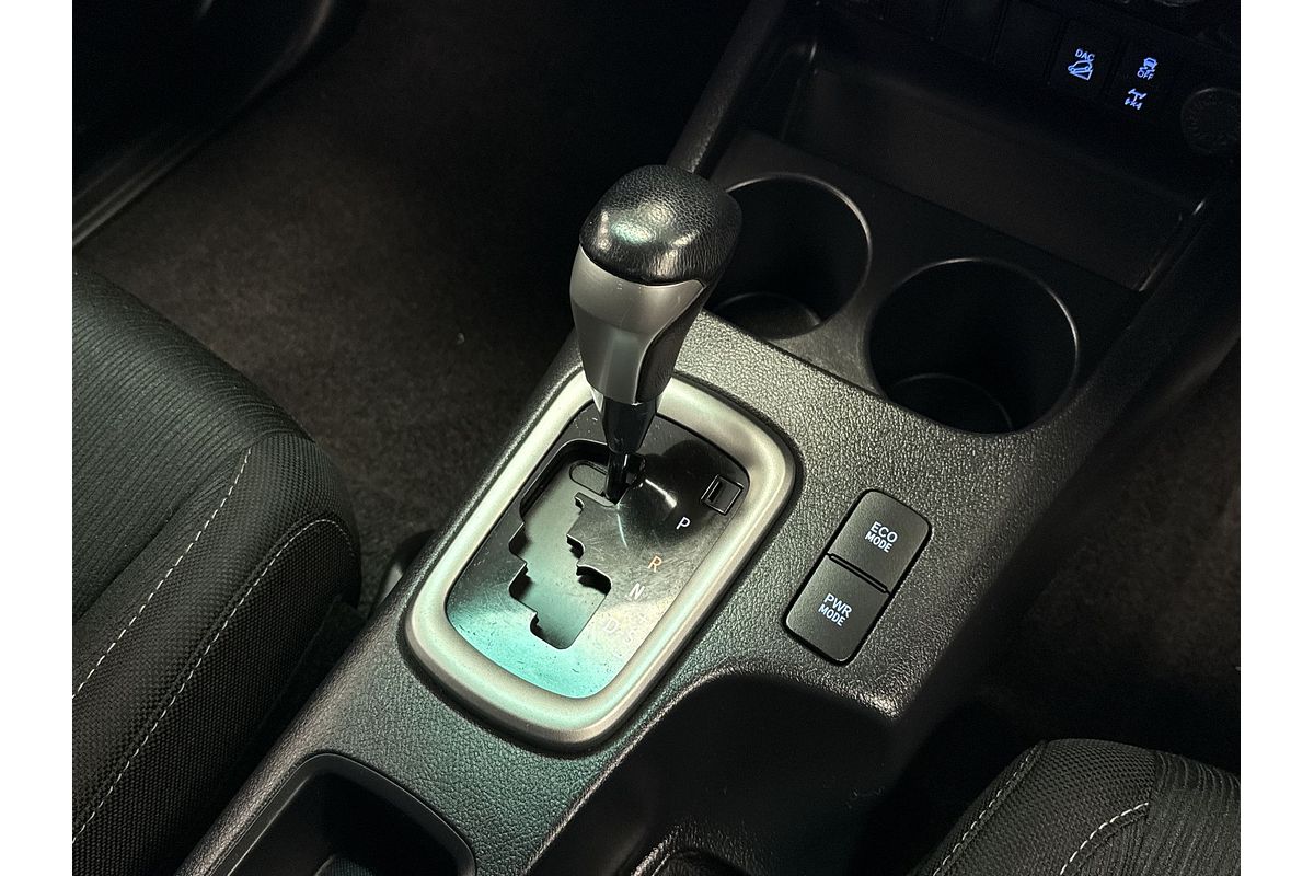 2020 Toyota Hilux SR5 GUN126R 4X4