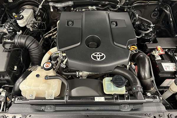 2020 Toyota Hilux SR5 GUN126R 4X4