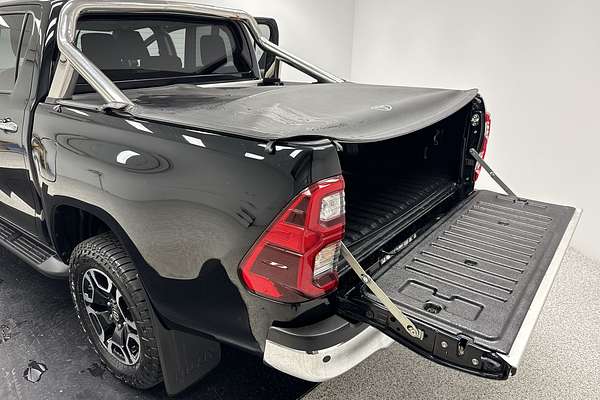 2020 Toyota Hilux SR5 GUN126R 4X4