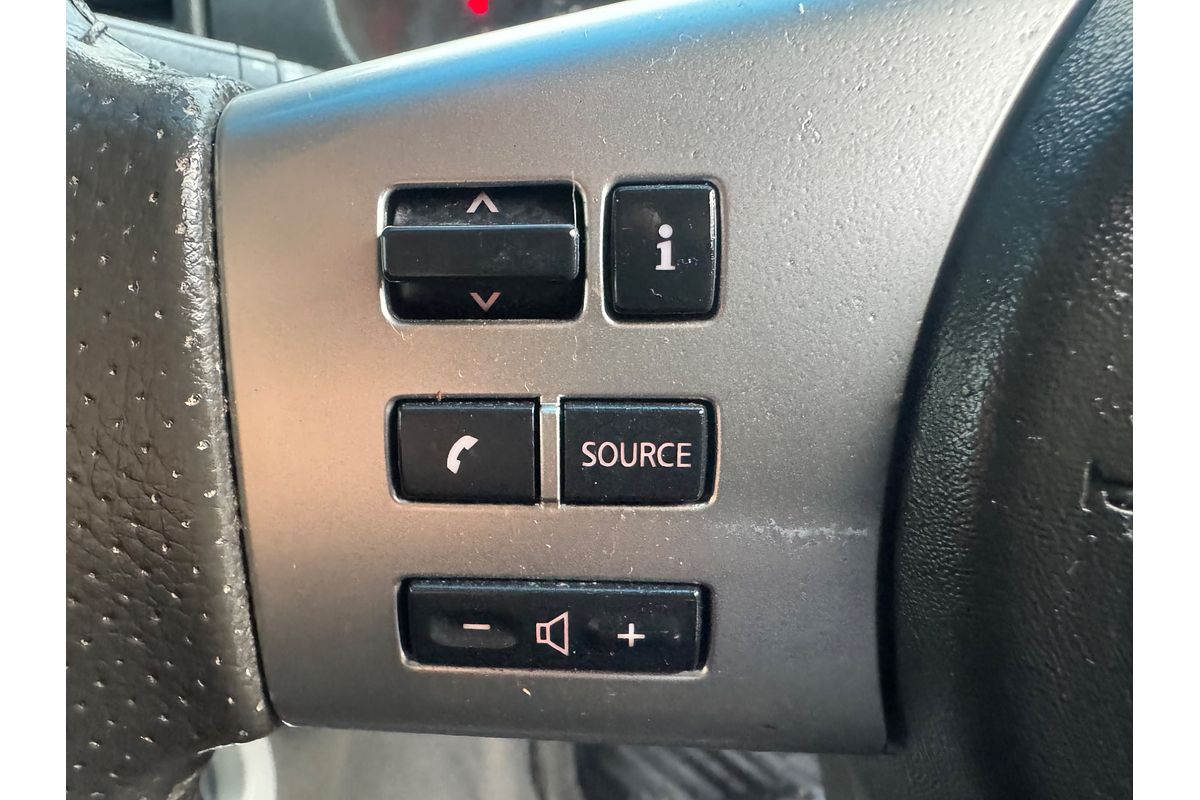 2012 Nissan Navara ST D40 Series 6 4X4