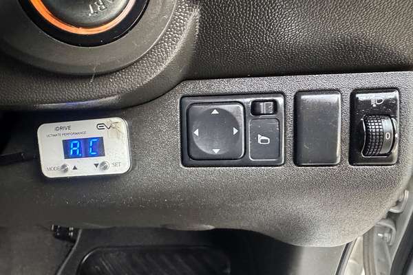 2012 Nissan Navara ST D40 Series 6 4X4