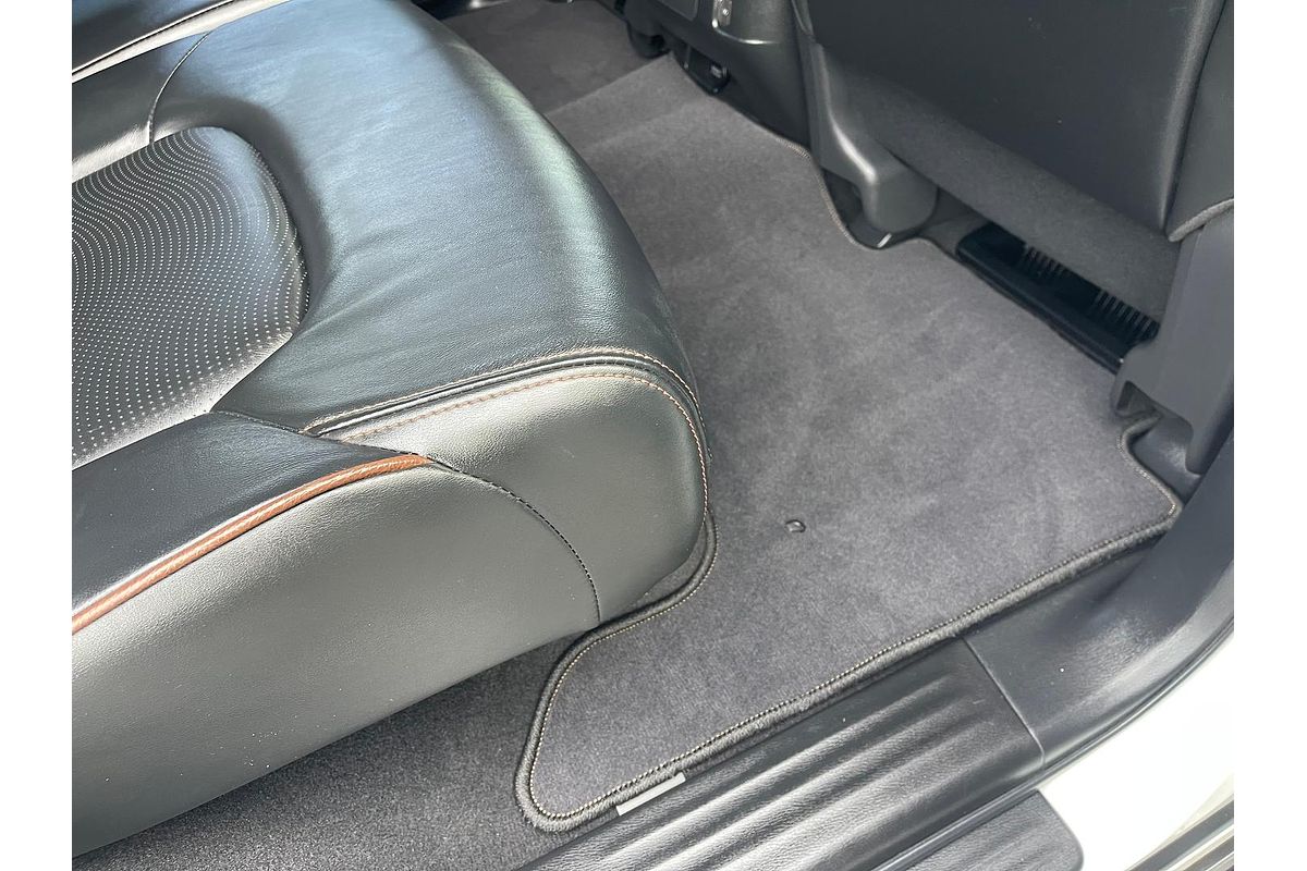 2019 Nissan Patrol Ti Y62 Series 5