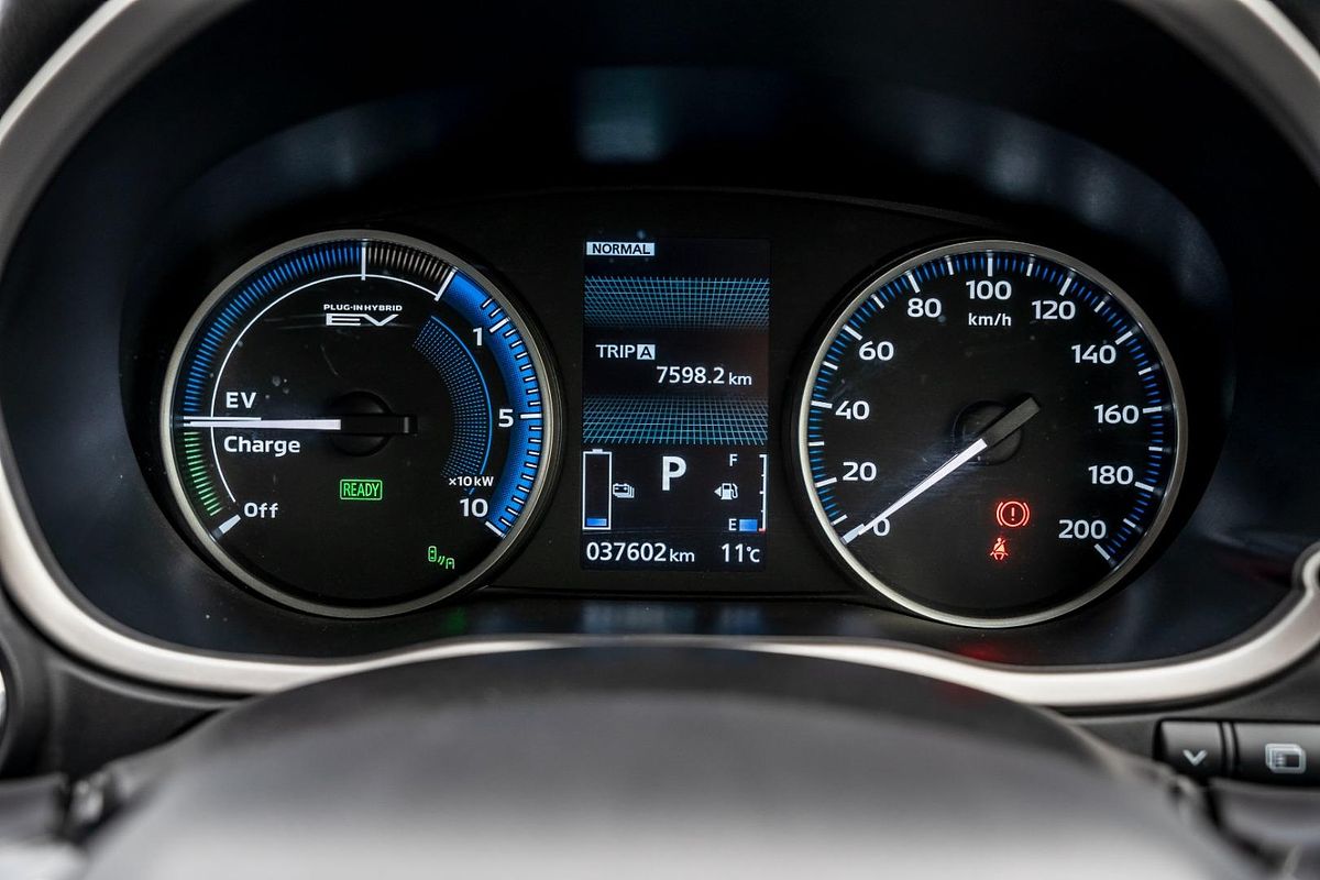 2022 Mitsubishi Eclipse Cross PHEV Exceed YB