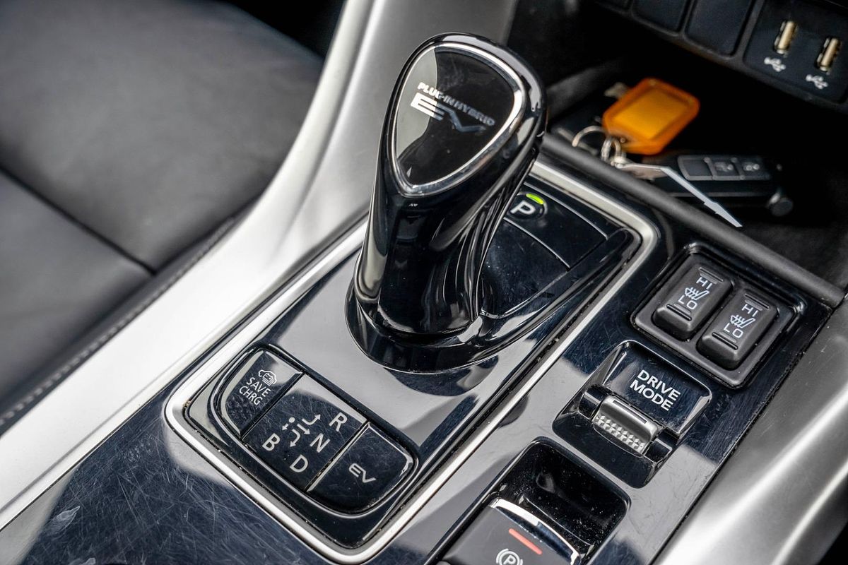 2022 Mitsubishi Eclipse Cross PHEV Exceed YB