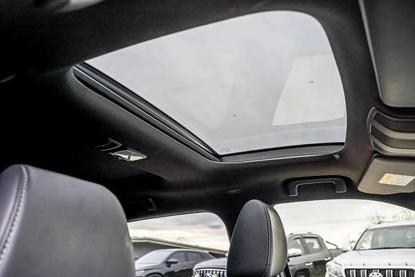 2022 Mitsubishi Eclipse Cross PHEV Exceed YB