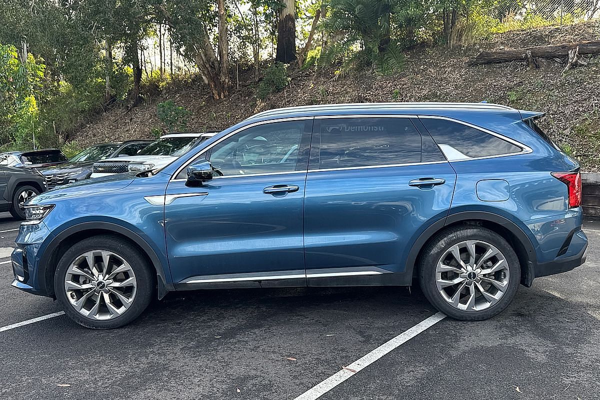 2023 Kia Sorento GT-Line MQ4