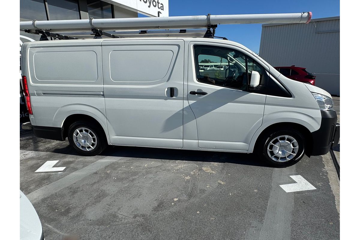 2019 Toyota Hiace