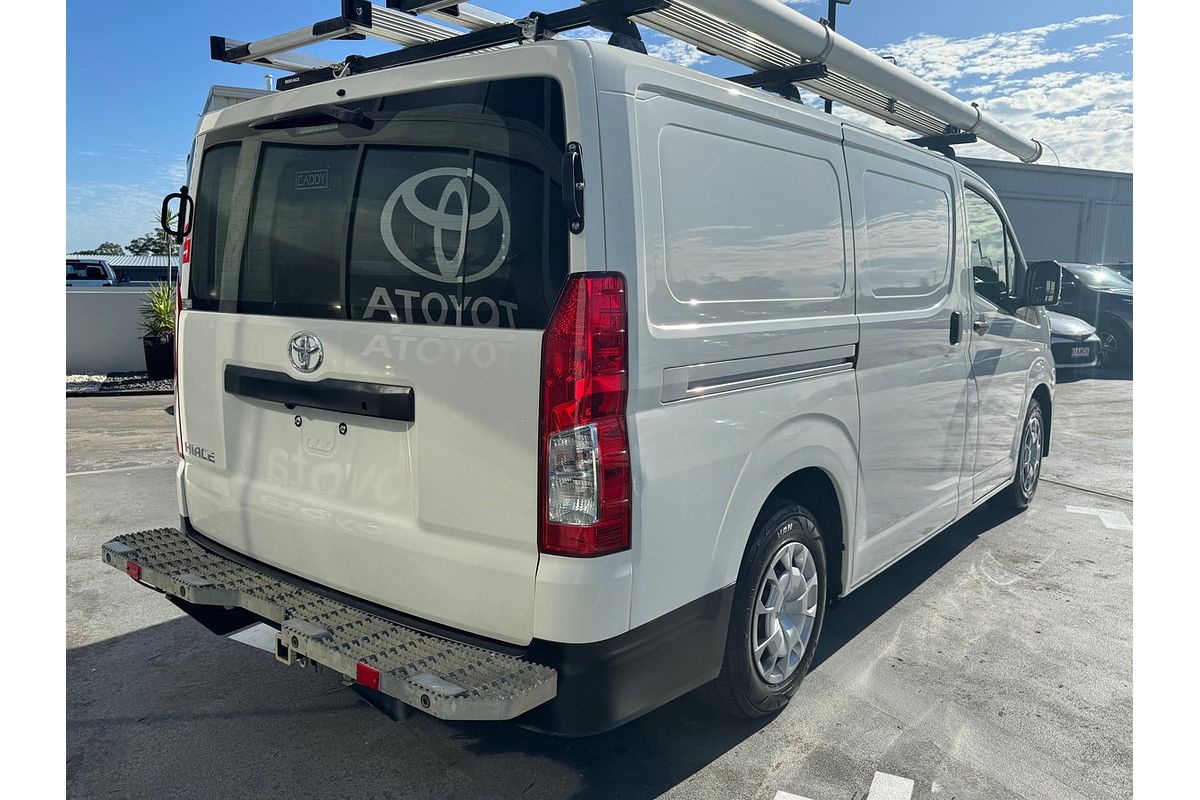 2019 Toyota Hiace