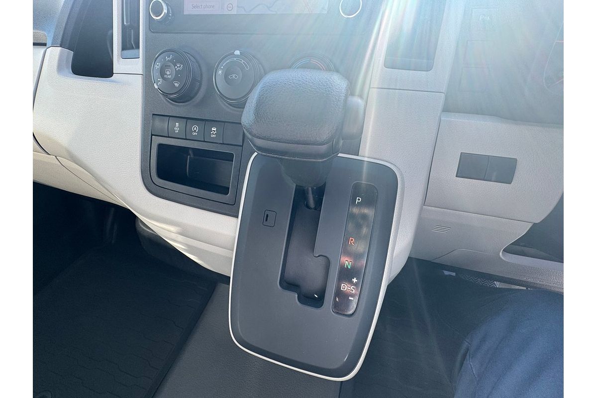 2019 Toyota Hiace