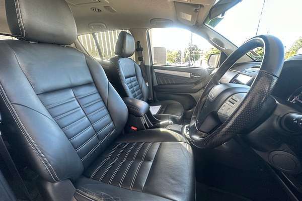 2017 Isuzu MU-X UC MY17
