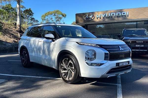 2021 Mitsubishi Outlander Exceed ZM