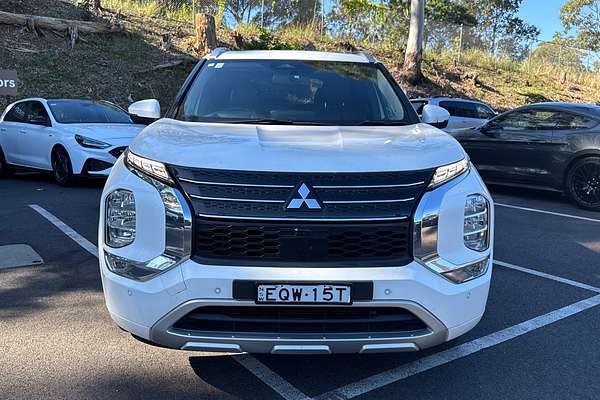2021 Mitsubishi Outlander Exceed ZM