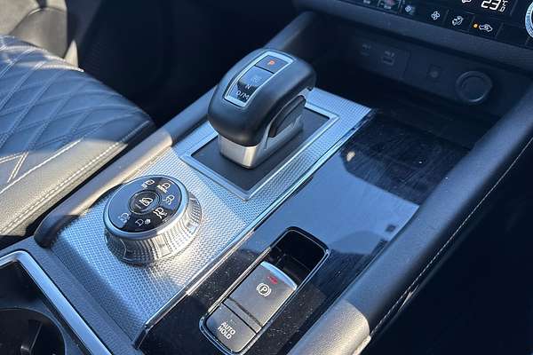2021 Mitsubishi Outlander Exceed ZM