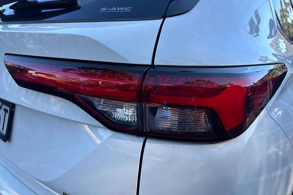 2021 Mitsubishi Outlander Exceed ZM