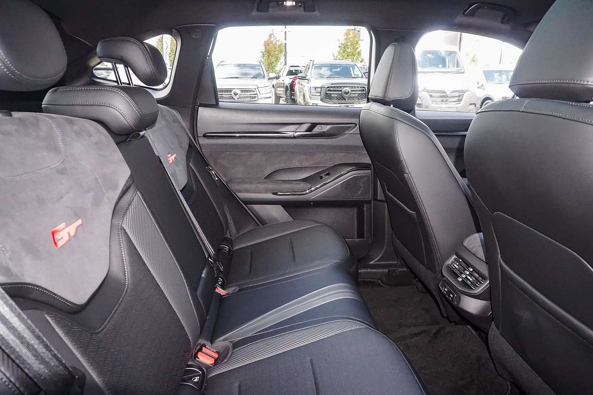 2025 GWM Haval H6GT Ultra PHEV B03