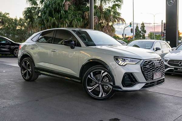 2021 Audi Q3 40 TFSI S line F3