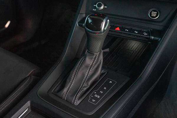 2021 Audi Q3 40 TFSI S line F3